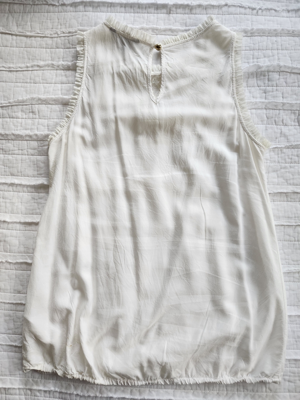 Streetwear Society White Ruffled Neck Blouse Tank Top - Picture 3 of 6